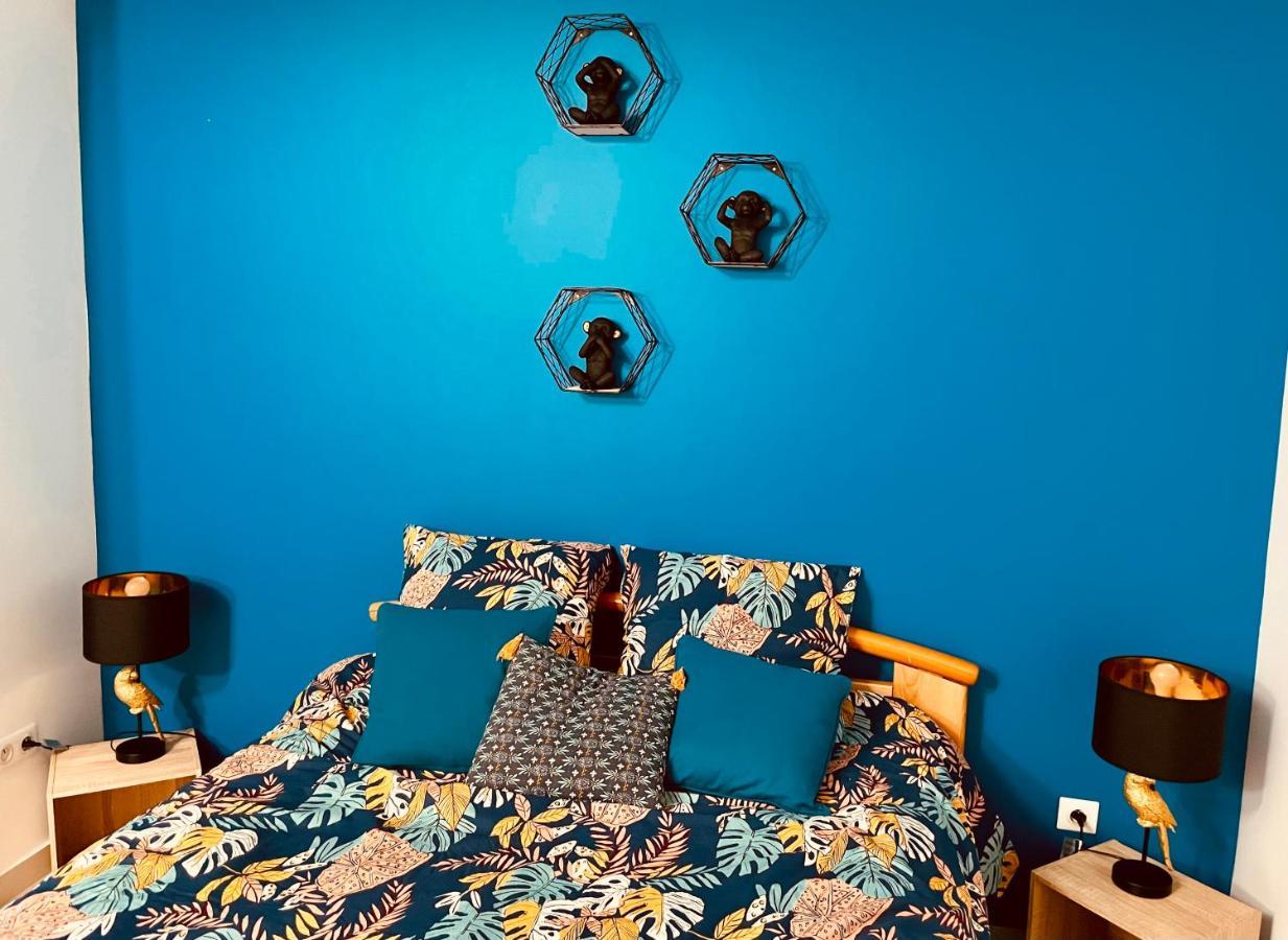 La Villa Perroquet Poncins Dış mekan fotoğraf