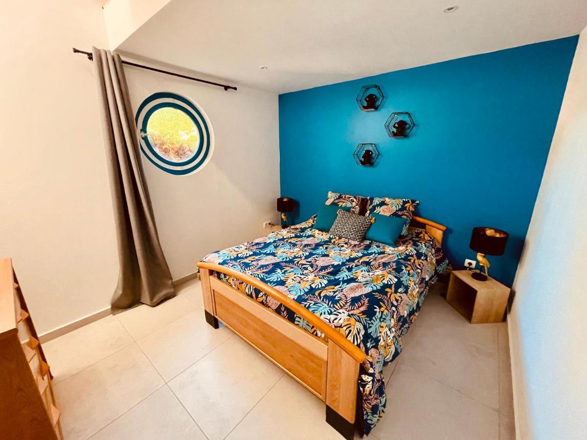 La Villa Perroquet Poncins Dış mekan fotoğraf