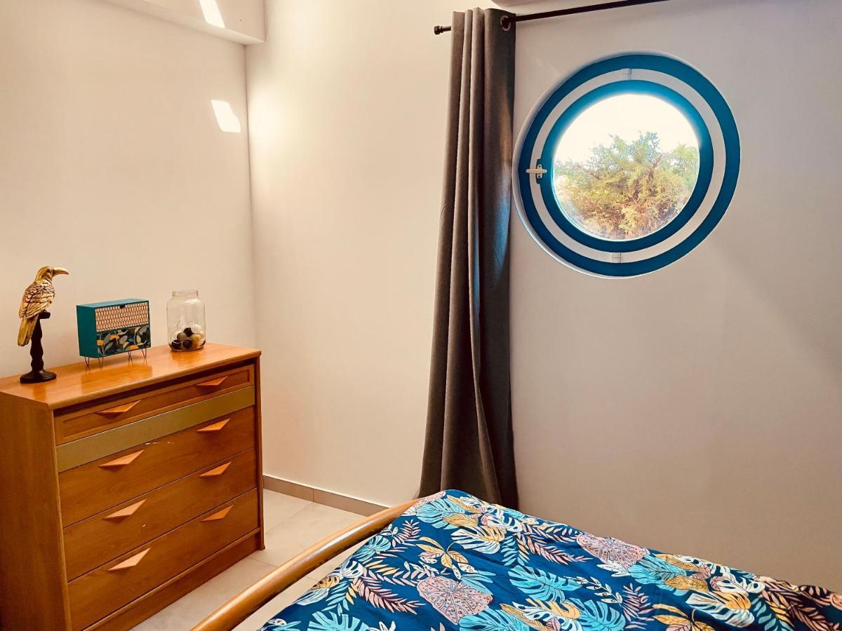 La Villa Perroquet Poncins Dış mekan fotoğraf