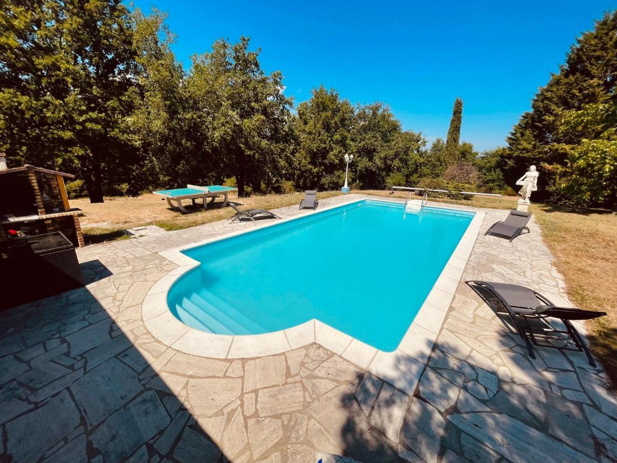 La Villa Perroquet Poncins Dış mekan fotoğraf